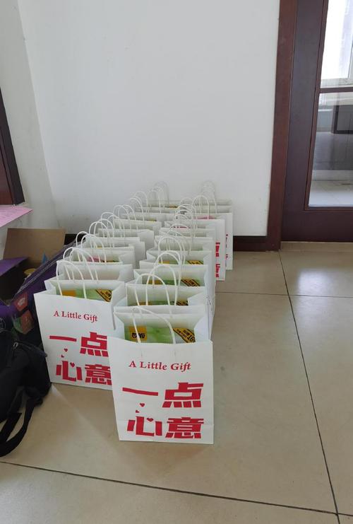 朋友刚装修了新家,送什么礼物有意义,开始装修准备什么礼物好一点。 二手房 朋友刚装修了新家,送什么礼物有意义,开始装修准备什么礼物好一点。 朋友刚装修了新家,送什么礼物有意义,开始装修准备什么礼物好一点。 二手房