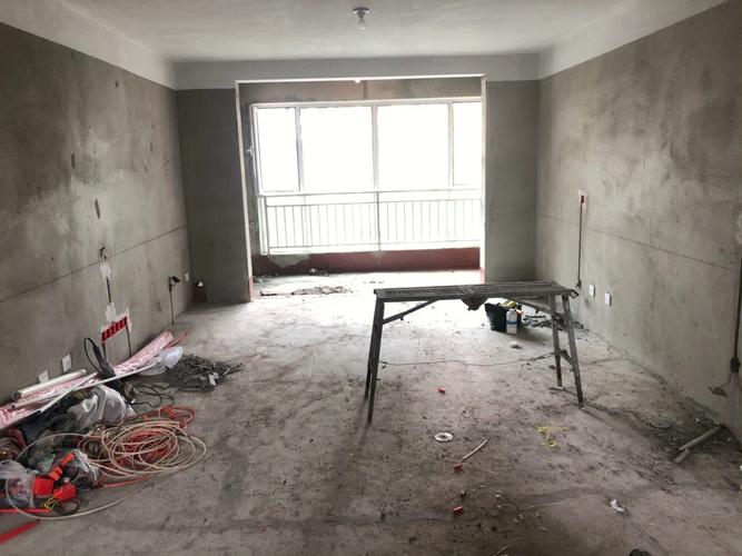 一层楼先装修好还是后装修好,楼上开始装修准备什么物品。 买房须知 一层楼先装修好还是后装修好,楼上开始装修准备什么物品。 一层楼先装修好还是后装修好,楼上开始装修准备什么物品。 买房须知