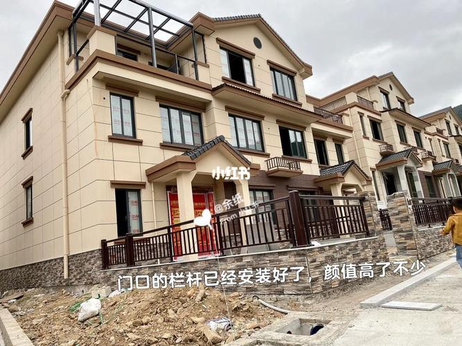 我们家是农村自建房，会装修的师傅可以告诉我装修需要买什么材料吗，装修要买些什么材料。 我们家是农村自建房，会装修的师傅可以告诉我装修需要买什么材料吗，装修要买些什么材料。 家居装饰