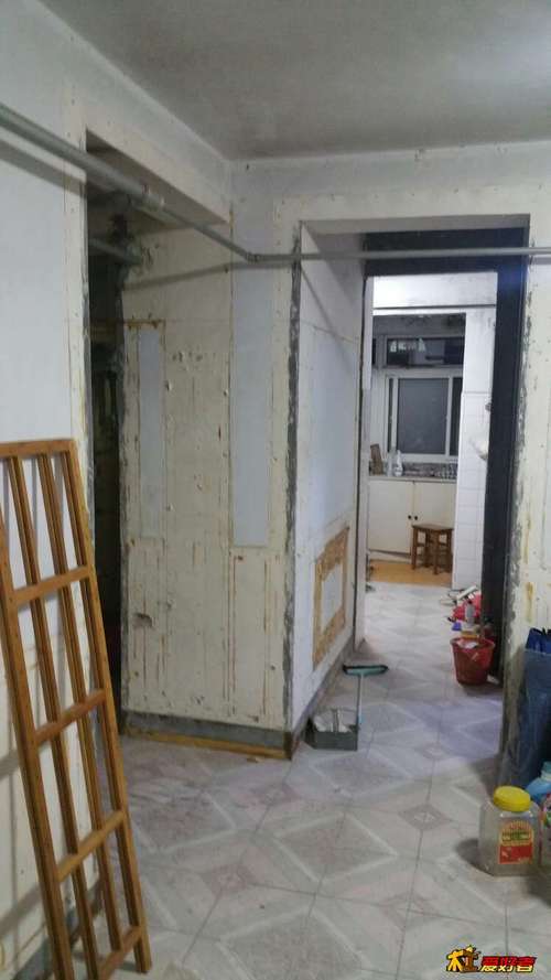 问题来了,旧房装修时拆除旧暖气管怎么堵房,装修拆除前准备什么材料好。 买房须知 问题来了,旧房装修时拆除旧暖气管怎么堵房,装修拆除前准备什么材料好。 问题来了,旧房装修时拆除旧暖气管怎么堵房,装修拆除前准备什么材料好。 买房须知