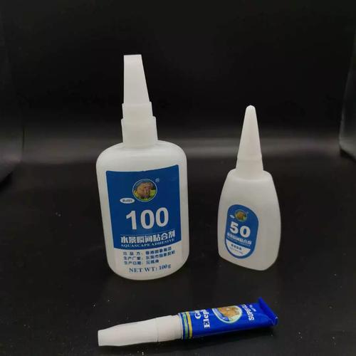 50胶和莫斯胶水有什么区别，装修要准备什么颜色胶水。 50胶和莫斯胶水有什么区别，装修要准备什么颜色胶水。 二手房