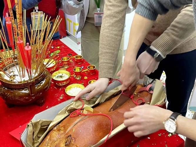 房屋开工仪式后祭品怎么收拾,装修要准备什么祭品材料呢。 买房须知 房屋开工仪式后祭品怎么收拾,装修要准备什么祭品材料呢。 房屋开工仪式后祭品怎么收拾,装修要准备什么祭品材料呢。 买房须知