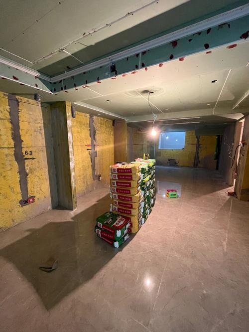 做柜子的地方油工怎么处理,室内装修油工准备什么东西。 装修知识 做柜子的地方油工怎么处理,室内装修油工准备什么东西。 做柜子的地方油工怎么处理,室内装修油工准备什么东西。 装修知识
