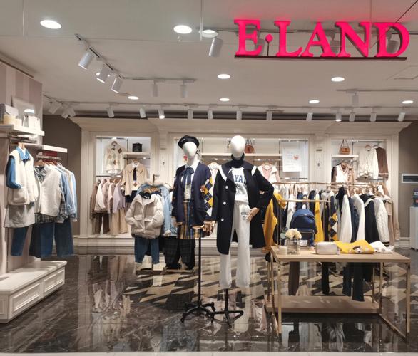 ELAND女装店,匠心独运,打造时尚与舒适的购物空间 家居设计 ELAND女装店,匠心独运,打造时尚与舒适的购物空间 ELAND女装店,匠心独运,打造时尚与舒适的购物空间 家居设计