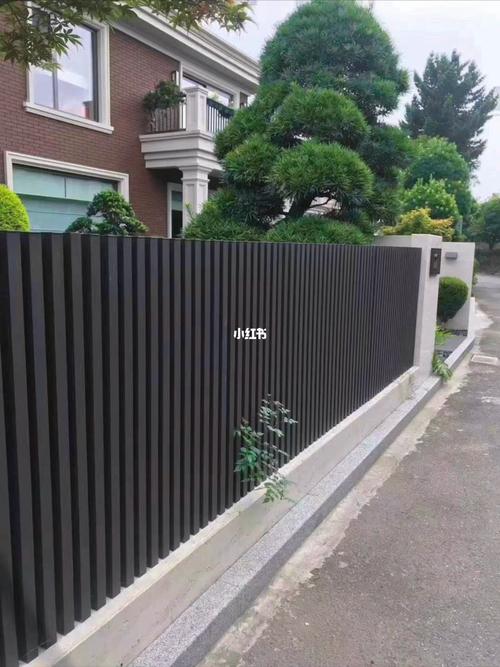 现代家居装修新宠_独具匠心的围栏款式赏析 家居装饰 现代家居装修新宠_独具匠心的围栏款式赏析 现代家居装修新宠_独具匠心的围栏款式赏析 家居装饰