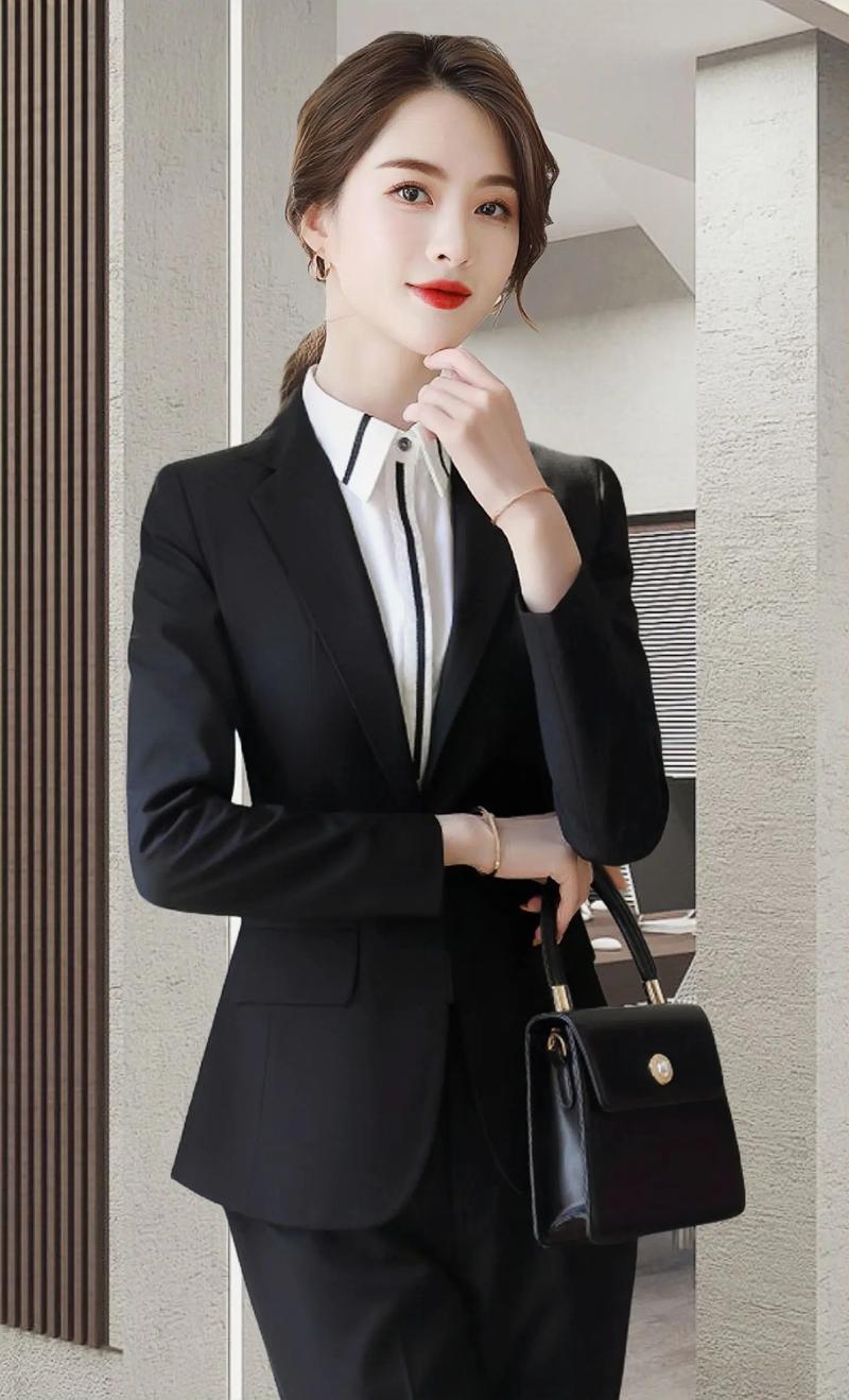 时尚与优雅并重_中长款新款敬酒服引领女士西装修身潮流 时尚与优雅并重_中长款新款敬酒服引领女士西装修身潮流 买房须知