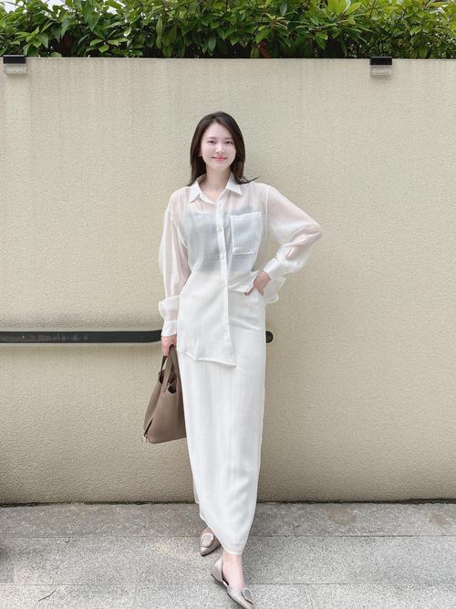 春日女神新衣_新款春款女装修身V领,演绎时尚与优雅的完美邂逅 家居装饰 春日女神新衣_新款春款女装修身V领,演绎时尚与优雅的完美邂逅 春日女神新衣_新款春款女装修身V领,演绎时尚与优雅的完美邂逅 家居装饰