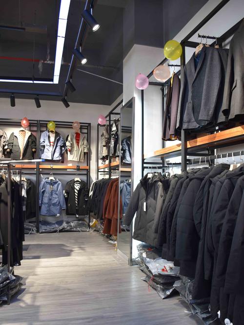沧州服装店男款装修,时尚潮流,匠心独具 买房须知 沧州服装店男款装修,时尚潮流,匠心独具 沧州服装店男款装修,时尚潮流,匠心独具 买房须知
