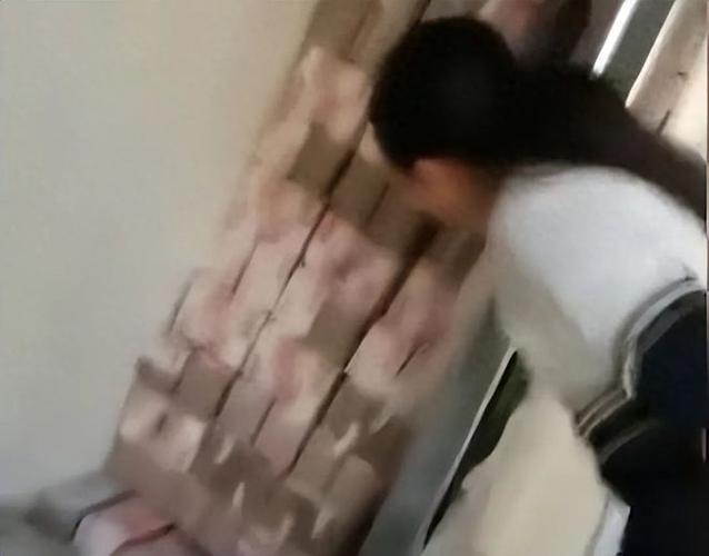 男子遭遇房主拖欠装修款,维权之路在何方 家居装饰 男子遭遇房主拖欠装修款,维权之路在何方 男子遭遇房主拖欠装修款,维权之路在何方 家居装饰